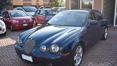 Usata 2002 Jaguar S-Type R Tre volumi | 14.500 €