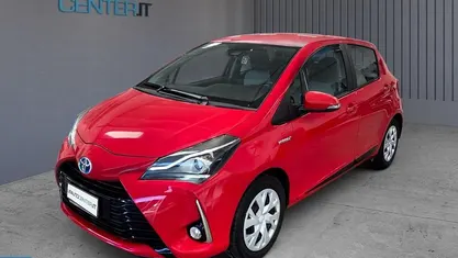 Rosso Usata 2020 Toyota Yaris Hybrid Active Due volumi | 13.500 € (Ottimo prezzo)