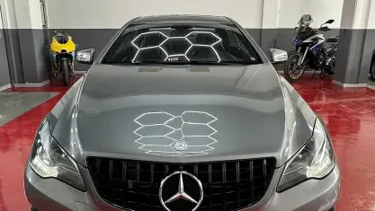 Usata Mercedes E220 Premium 170 CV (125 kW) 2015 Grigio Coupé