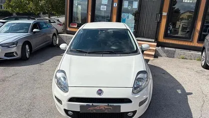 Bianco Usata 2018 Fiat Punto Street Due volumi | 6490 € (Buon prezzo)