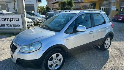Usata Fiat Sedici Dynamic 120 CV (88 kW) 2007 Argento SUV