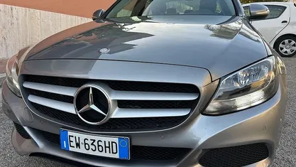 Usata Mercedes C220 169 CV (124 kW) 2014 Grigio Berlina