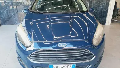 Usata Ford Fiesta Business Edition 60 CV (44 kW) 2014 Blu Utilitaria