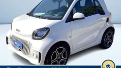Bianco pastello Usata 2021 Smart ForTwo Electric Drive Passion Tre volumi | 14.500 € (Buon prezzo)