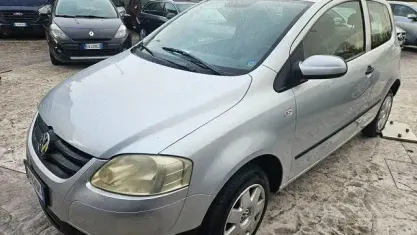 Usata VW Fox 54 CV (39 kW) 2007 Argento metallizzato Utilitaria