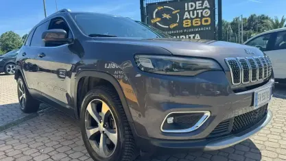 Usata Jeep Cherokee Limited 194 CV (142 kW) 2019 Grigio SUV