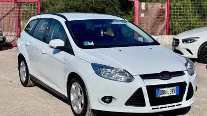 Usata Ford Focus Titanium 95 CV (69 kW) 2014 Bianco Station wagon