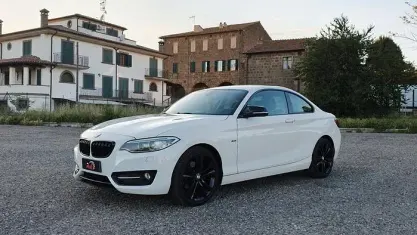 Usata BMW 220 Sport Line 184 CV (135 kW) 2014 Bianco Coupé