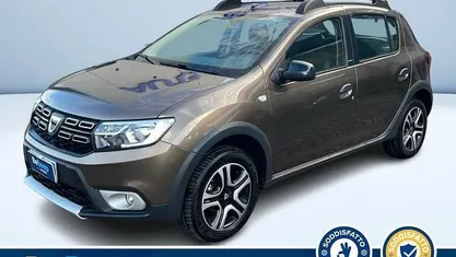 Marrone Usata 2019 Dacia Sandero Stepway Tre volumi | 11.400 € (Buon prezzo)