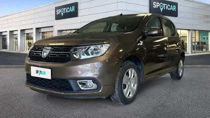 Usata Dacia Sandero Comfort 73 CV (53 kW) 2020 Marrone Utilitaria
