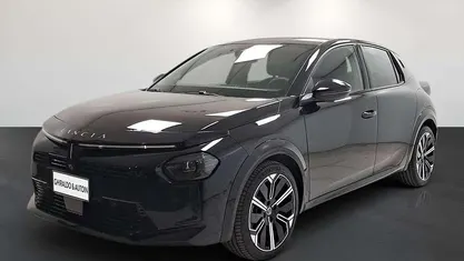 Usata Lancia Ypsilon 110 CV (80 kW) 2025 Utilitaria