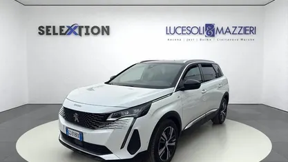 Usata Peugeot 5008 GT 131 CV (96 kW) 2021 Bianco SUV