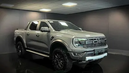 Nuova Ford Ranger Raptor 210 CV (154 kW) 2025 Grigio pastello Pick-up