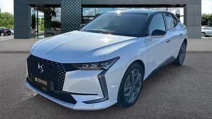 Bianco Usata 2024 DS Automobiles DS4 Tre volumi | 27.950 € (Buon prezzo)