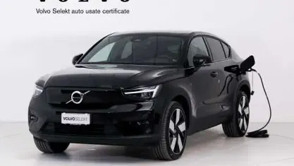 Usado Volvo C40 Ultimate 160 kW (218 CV) 2023 Negro SUV
