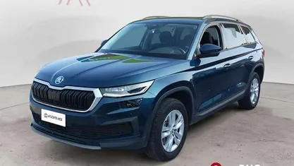 Blu metallizzato Usata 2021 Skoda Kodiaq SUV | 27.800 € (Buon prezzo)