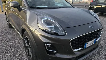 Grigio Usata 2021 Ford Puma Titanium SUV | 230 €
