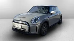 Moonwalk grey metallic Usata 2021 Mini Cooper SE Classic Due volumi | 16.500 € (Buon prezzo)