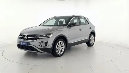Usata VW T-Roc Style 116 CV (85 kW) 2025 Pyrit silver metallizzato nero SUV