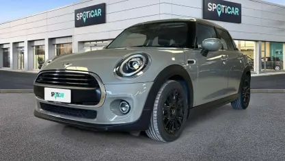 Usata Mini ONE 75 CV (55 kW) 2020 Grigio Utilitaria