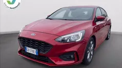 Usata 2020 Ford Focus ST-Line Tre volumi | 17.200 € (Buon prezzo)