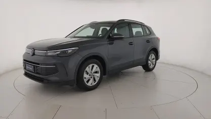 Usata VW Tiguan Life 150 CV (110 kW) 2025 Dolphin grey metallizzato SUV
