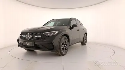 Nero Usata 2023 Mercedes GLC220 Advanced Plus SUV | 53.900 € (Buon prezzo)