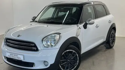Usata Mini Cooper D Countryman 111 CV (81 kW) 2016 Bianco SUV
