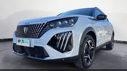 Usata Peugeot 2008 GT 131 CV (96 kW) 2024 Bianco SUV