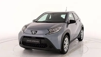 Usata 2025 Toyota Aygo X Trend SUV | 17.900 € (Buon prezzo)