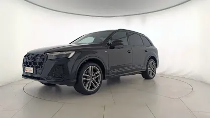 Usata Audi Q7 S-Line 286 CV (210 kW) 2025 Nero SUV