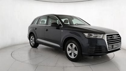 Używany Audi Q7 Business 272 KM (200 kW) 2017 Niebieski SUV