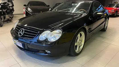 Usata Mercedes SL350 245 CV (180 kW) 2005 Nero Cabrio