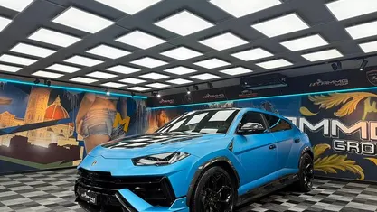 Usata Lamborghini Urus 666 CV (489 kW) 2024 SUV