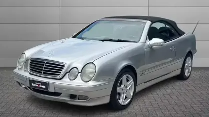 Usata Mercedes CLK200 Elegance 163 CV (119 kW) 2001 Argento Cabrio