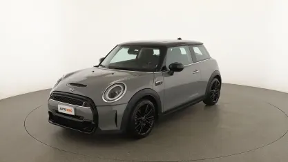 Usata Mini Cooper S Essential 178 CV (130 kW) 2022 Grigio Utilitaria