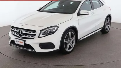 Bianco Usata 2018 Mercedes GLA220 Premium SUV | 20.399 € (Buon prezzo)
