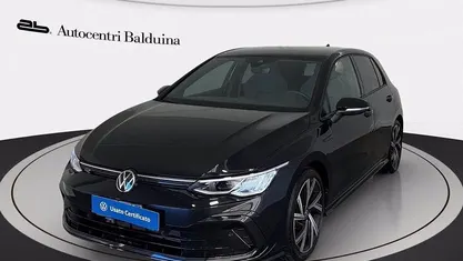 Nero Usata 2023 VW Golf R-line Tre volumi | 25.900 € (Ottimo prezzo)