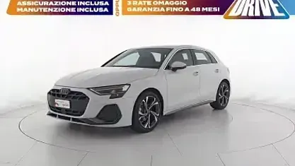 Nuova Audi A3 S-Line 116 CV (85 kW) 2025 Bianco ghiacciaio metallizzato Berlina