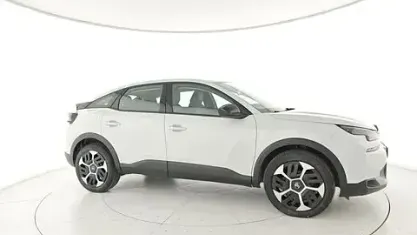 Käytetty Citroën C4 PureTech 131 HP (96 kW) 2025 Valkoinen Katumaasturi