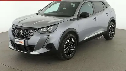 Usata Peugeot 2008 Allure 131 CV (96 kW) 2023 Grigio SUV