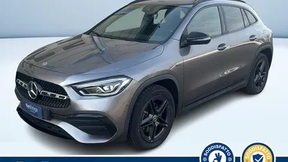 Grigio metallizzato Usata 2021 Mercedes GLA250 Premium SUV | 27.900 € (Super prezzo)