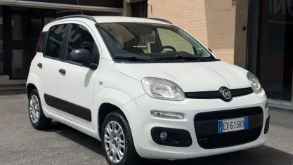 Usata Fiat Panda Lounge 84 CV (61 kW) 2015 Bianco Utilitaria