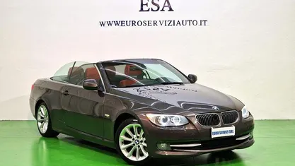 Usata BMW 330 Cabriolet 245 CV (180 kW) 2010 Cabrio