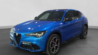 Blu Usata 2024 Alfa Romeo Stelvio Veloce SUV | 40.499 € (Buon prezzo)