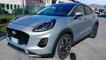 Usado Ford Puma Titanium S 125 CV (91 kW) 2025 Gris SUV