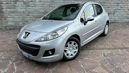 Usata Peugeot 207 111 CV (81 kW) 2014 Grigio Cabrio