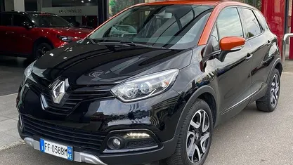 Usata 2016 Renault Captur SUV | 10.900 € (Buon prezzo)