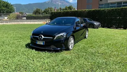 Nero Usata 2017 Mercedes A180 Due volumi | 16.900 € (Cara)