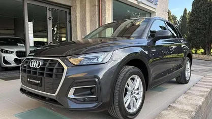 Usata Audi Q5 Advanced 204 CV (150 kW) 2022 Grigio SUV